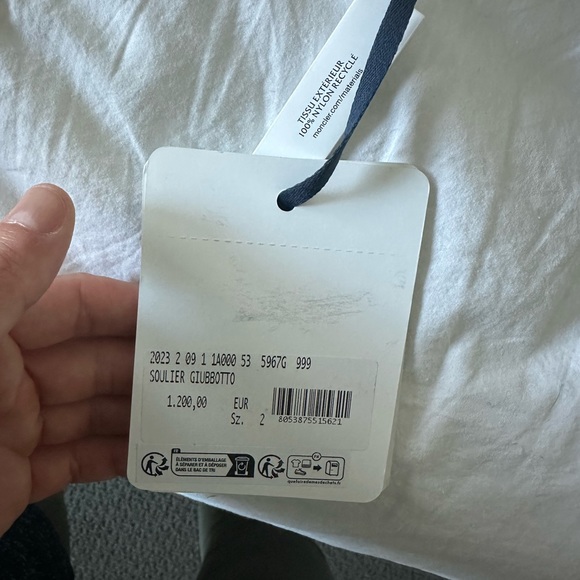 Moncler | SOULIER SHORT DOWN JACKET | Men’s 2 (Medium) | Navy Blue - Picture 11 of 13